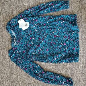 Girls top size 6 or small